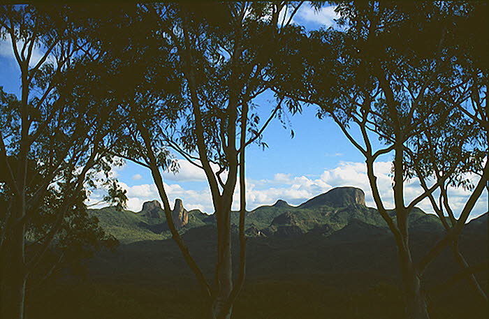 Aus_1_Warrumbungles_700