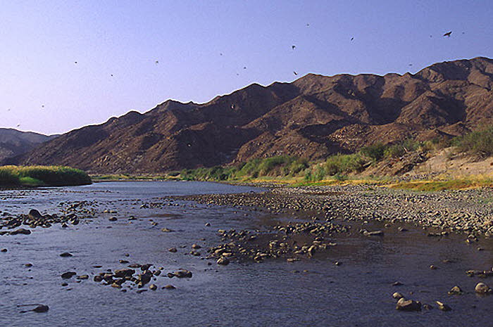 Nam_Oufer_700